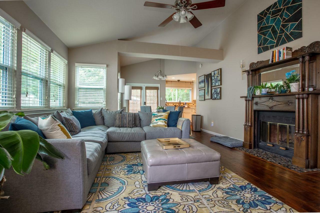 Comfortable, Family And Business Friendly 2Bd/2Ba House In North Austin Exterior foto